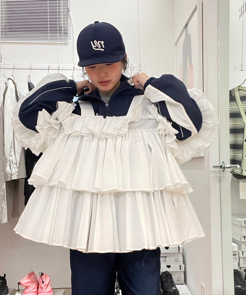 トップス naokitomizuka Ruffle camisole blouse naokitomizuka / Ruffle camisole blouse / white | ふぁいん