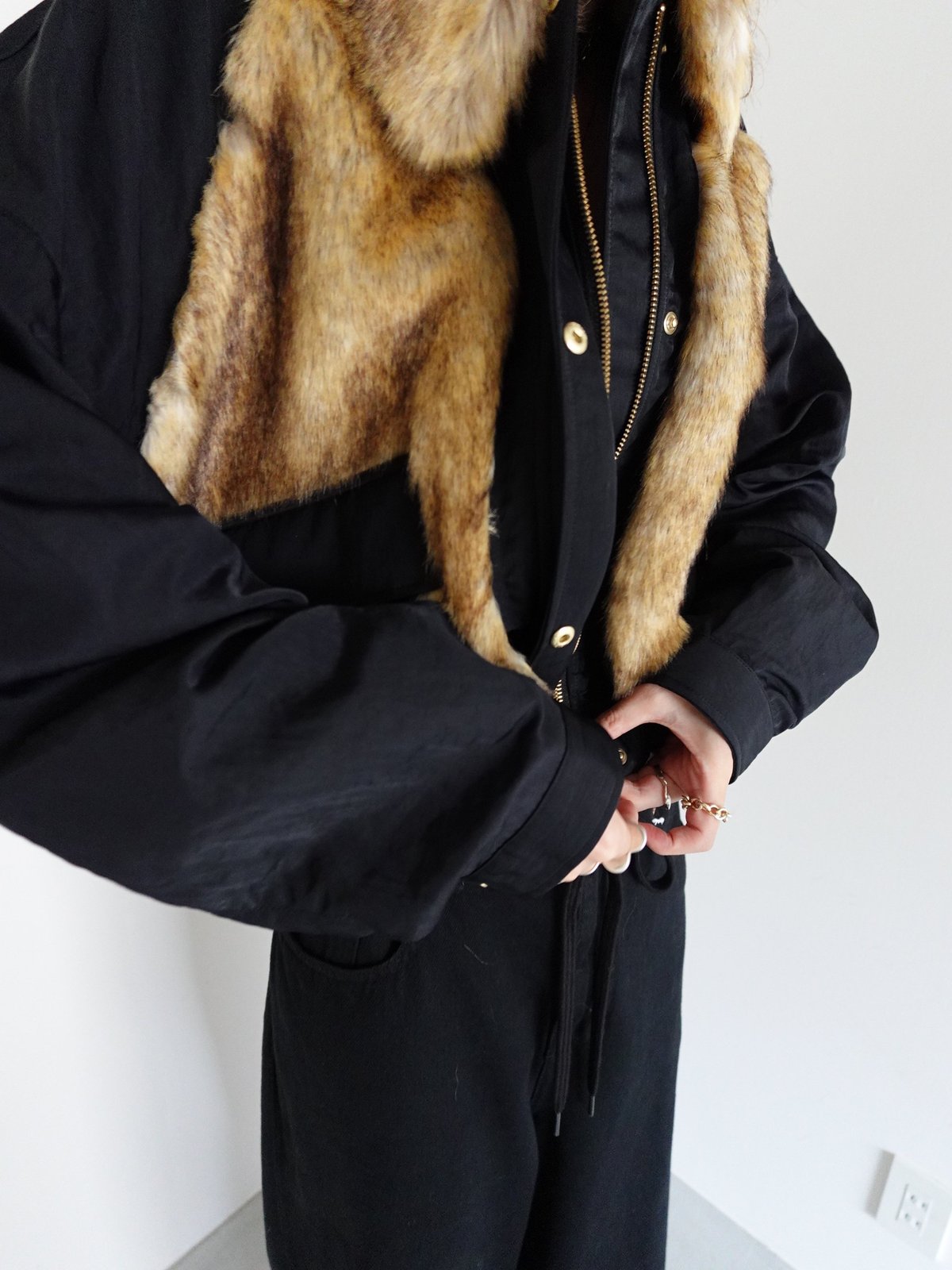 最終値下げ　AKIKO AOKI ファーブルゾン 最終値下げAKIKO AOKI ファーブルゾン