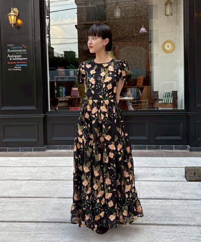 ワンピース DREAM Wood Lily Embroidered Maxi Dress DREAM sisterjane / Wood Lily Embroidered Maxi D