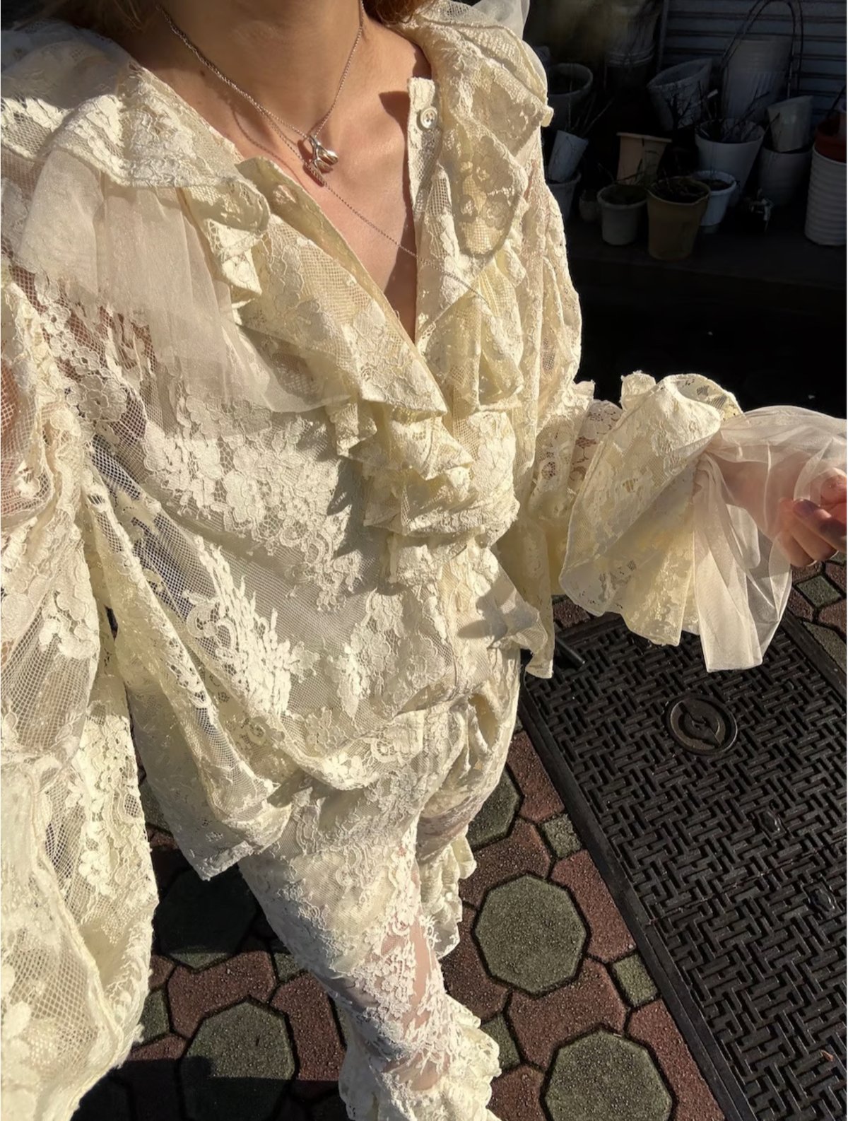 VIVIANO / Tulle Layered Lace Shirt | JURK shop