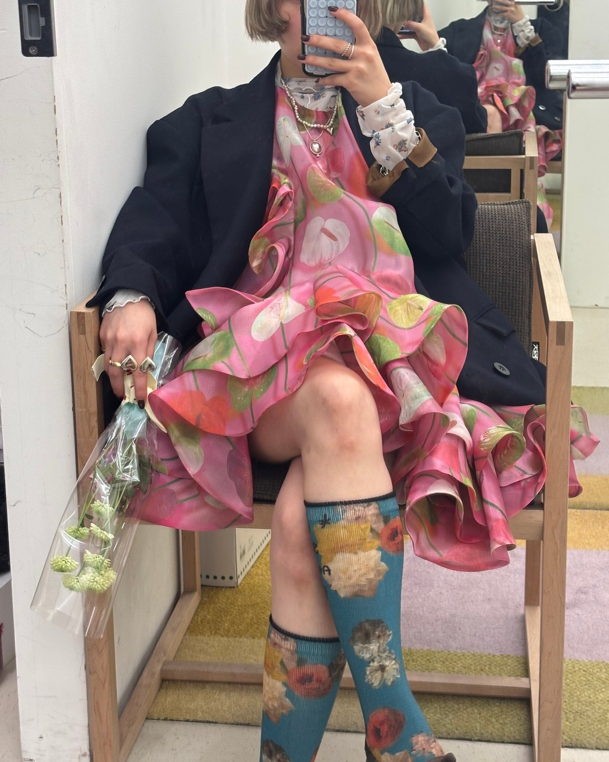 VIVIANO / Ruffle Trimmed Top | JURK shop tokyo