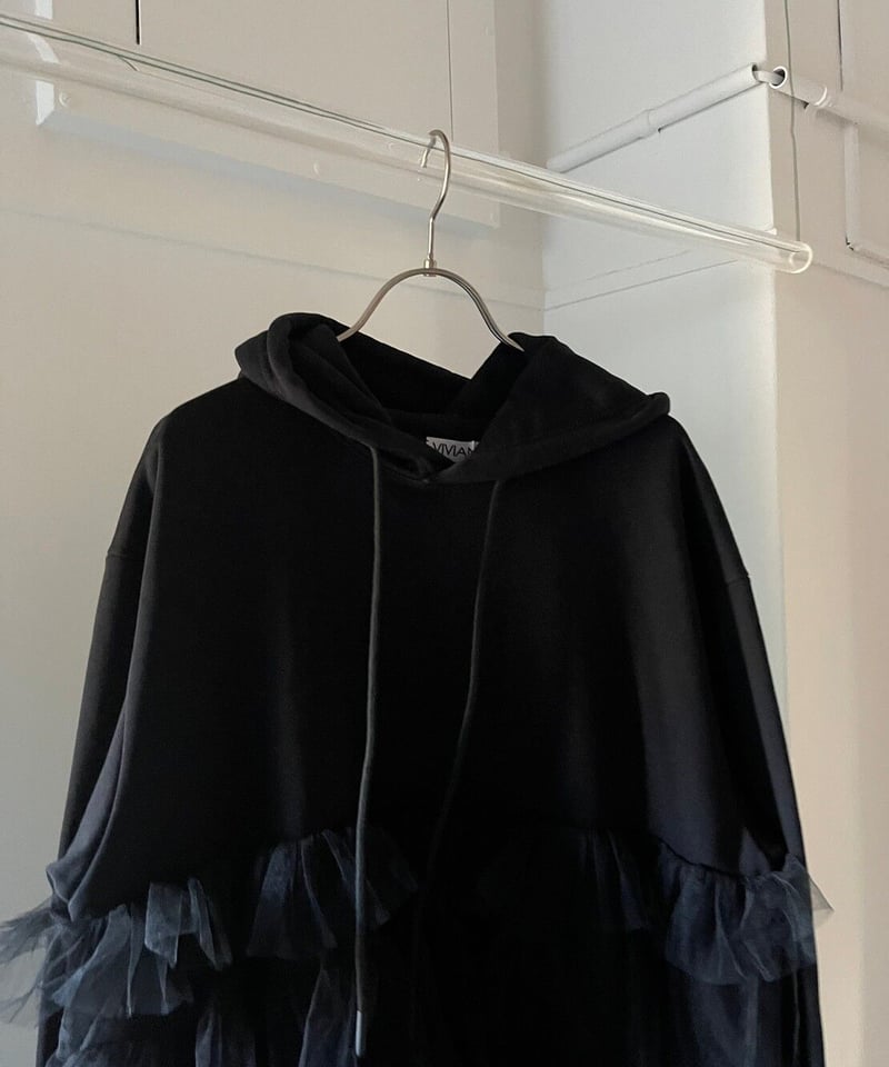 VIVIANO / Asymmetric Tulle Trimmed Hoodie | JUR VIVIANO / Asymmetric Tulle Trimmed Hoodie | JUR
