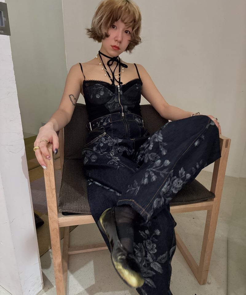 FETICO ROSE DENIM HIGH-WAIST JEANS フェティコ FETICO(フェティコ) 【ROSE DENIM HIGH WAIST JEANS 】ローズデニム