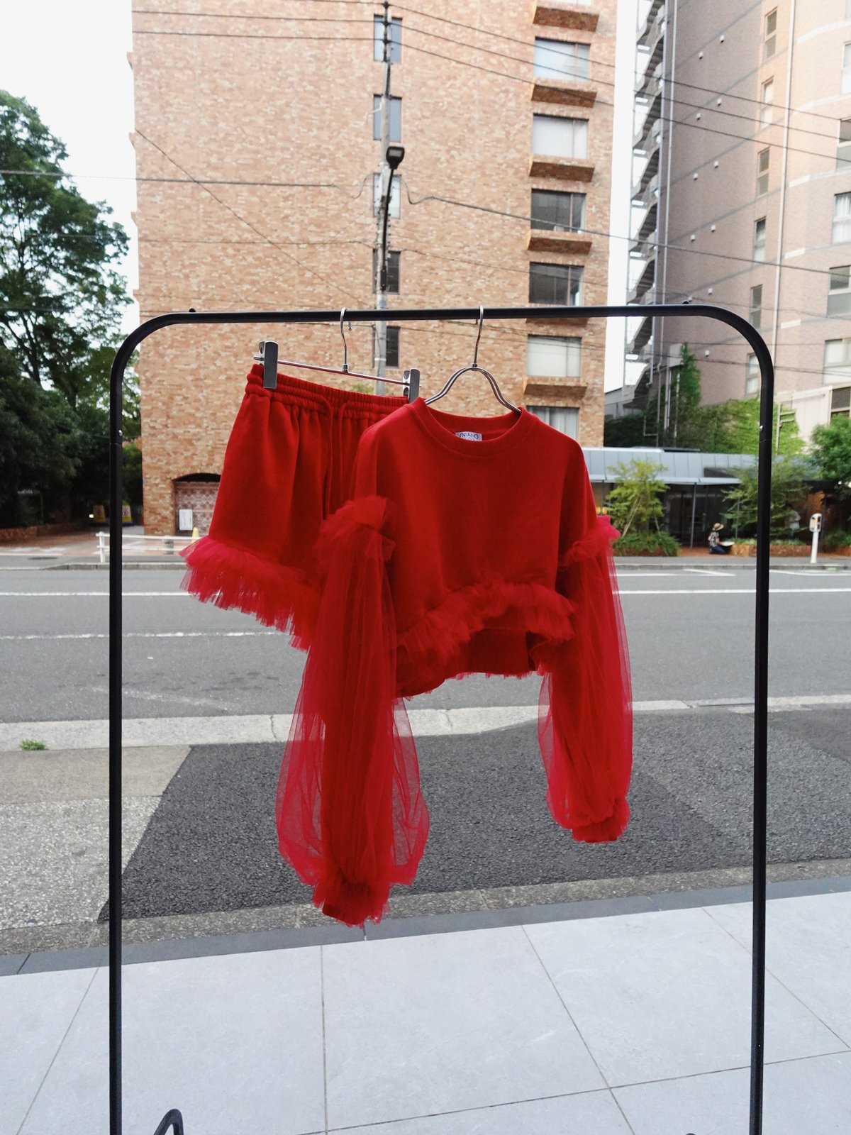 VIVIANO × JURK / Tulle Shorts(red) | JURK shop