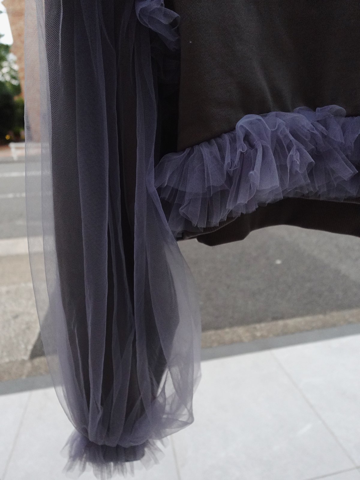 VIVIANO × JURK / Cropped Tulle Sweatshirt(gray)