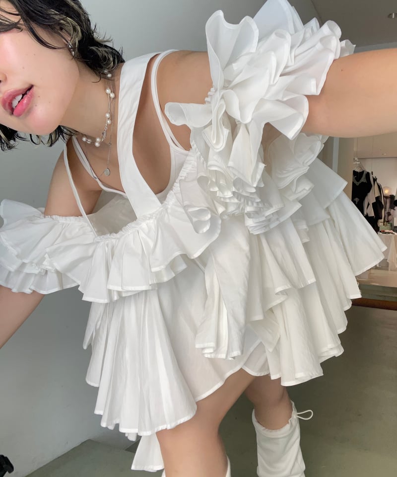 naokitomizuka / Ruffle camisole blouse | JURK s naokitomizuka / Ruffle camisole blouse | JURK s
