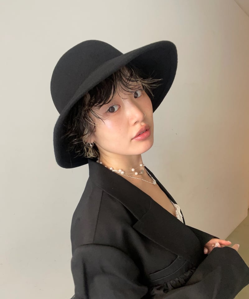 FETICO / HATS WITH LACE JAQUARD STRIPE SCARVES