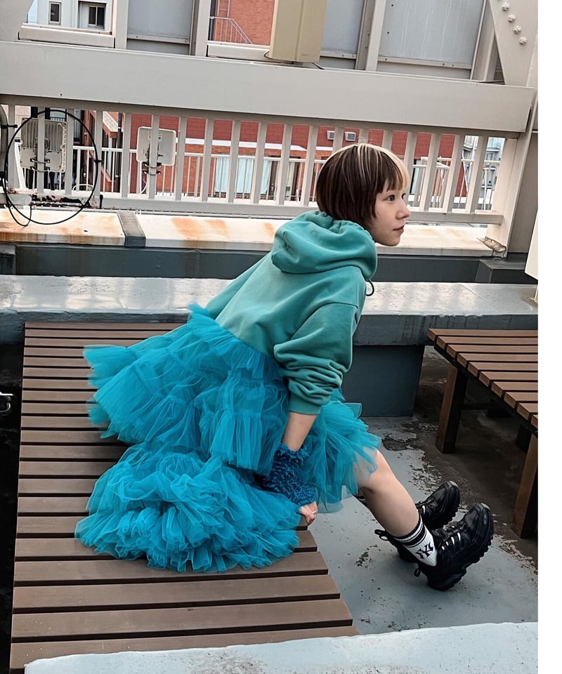 VIVIANO / Asymmetric Tulle Trimmed Hoodie | JUR VIVIANO / Asymmetric Tulle Trimmed Hoodie | JUR