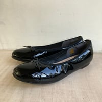 バレエシューズ　ブラックエナメル