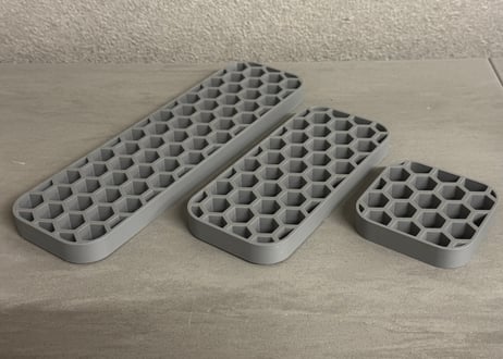 HONEYCOMB GRATING（ハニカムグレーチング）| 整理トレー用水切りグレーチング