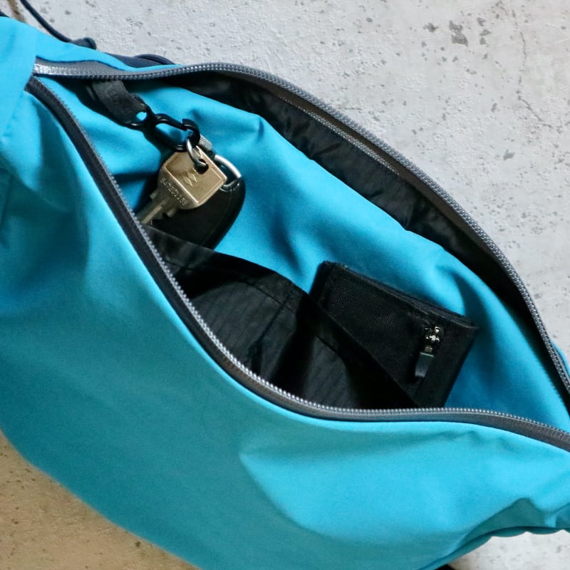 UPCYCLE ITEM】 BODY BAG / アップサイクルボディバッグ | Drift
