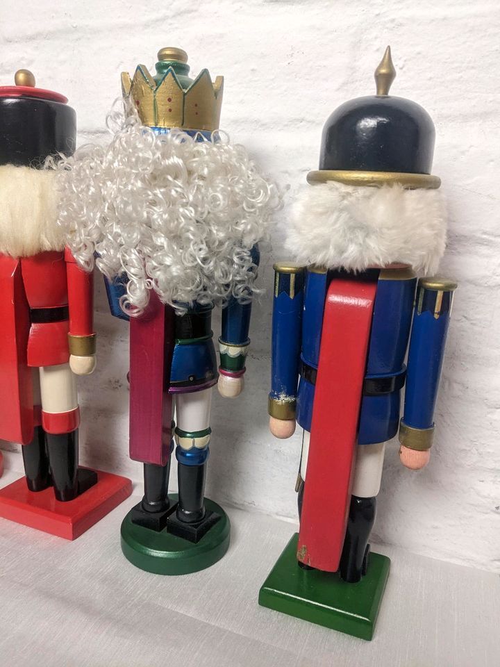 70年代 ドイツ製 郷土玩具 93cm 実用品 巨漢くるみ割り人形 ビンテージ 70年代 ドイツ製 郷土玩具 93cm 実用品 巨漢くるみ割り人形