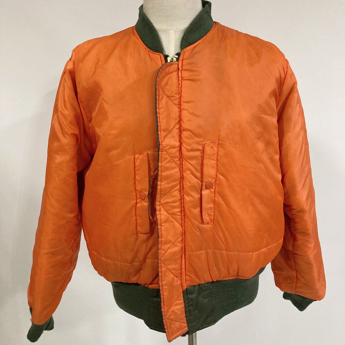 Rのジャケット一覧はこちらデルタ MA-1 刺繍 ナイロン フライトジャケット