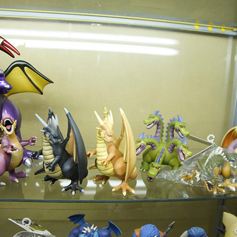ドラゴンクエスト ソフビモンスター 大量+おまけで68体セット ドラゴンクエスト ソフビモンスター 大量+おまけで68体セット