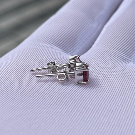 ルビー　スリランカ産　極上美品　シルバー925　大特価