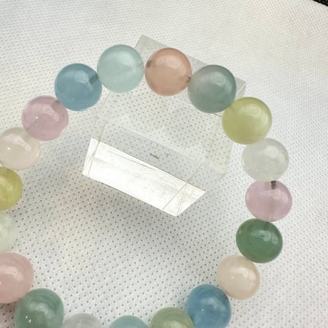 ベリル　ブラジル産　天然物　高品質美品　高発色　お買い得品