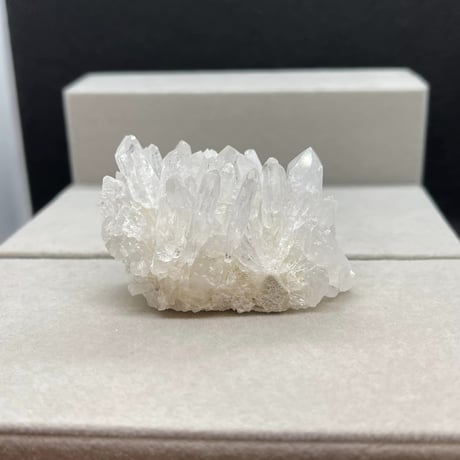 水晶　クラスター　中国四川省産　高品質　天然物　SALE　半額　№4