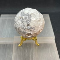 ハウライト　スフィア　希少　惑星型　台座付き