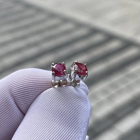 ルビー　スリランカ産　極上美品　シルバー925　大特価