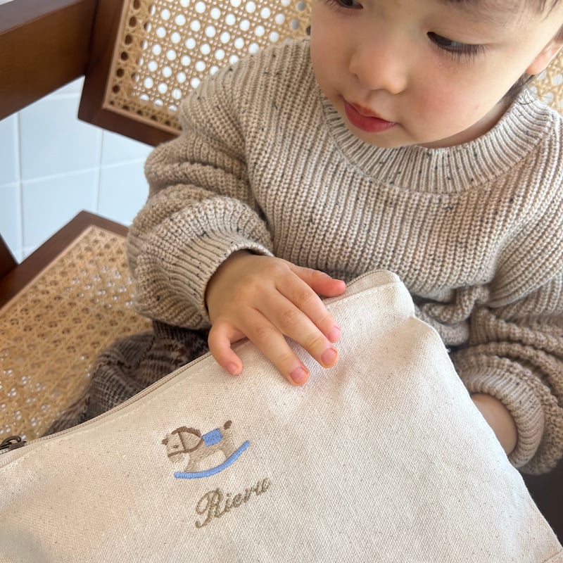 お名前刺繍入り】フラットポーチM オムツポーチ 母子手帳ケース 化粧