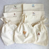 【お名前刺繍入り】巾着バッグ　体操服入れ　お着替え袋　オムツポーチ