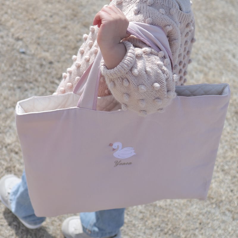専用ページ【名入れ刺繍可】レッスンバッグ レッスンバッグ】かわいいモチーフとお名前刺繍入り 絵本袋 通園
