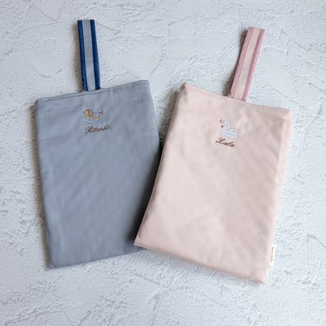 【名入れシューズバッグ】かわいいモチーフとお名前刺繍入り　上履き入れ　上靴入れ　シューズケース　シューズ入れ  日本製　made in Japan