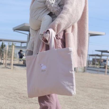 【名入れレッスンバッグ】かわいいモチーフとお名前刺繍入り  絵本袋　通園バッグ　通学バッグ　名入れ　入園　入学　マザーズバッグ　サブバッグ　日本製　made in Japan
