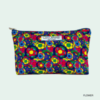 COLOUR MANNERS pouch