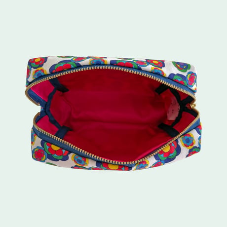 COLOUR MANNERS box pouch