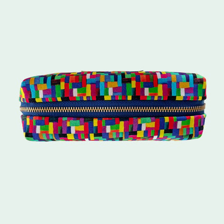 COLOUR MANNERS box pouch