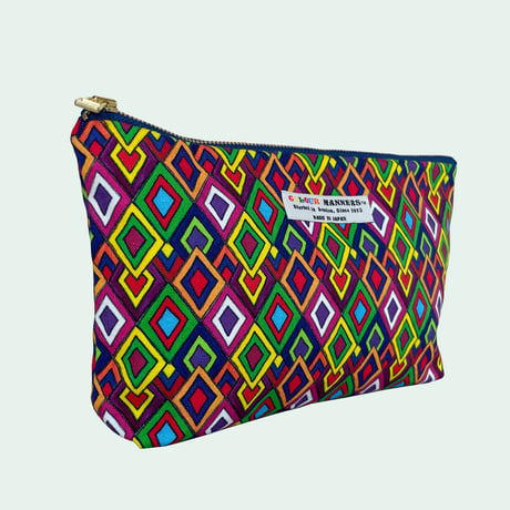 COLOUR MANNERS pouch