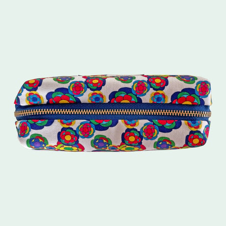 COLOUR MANNERS box pouch