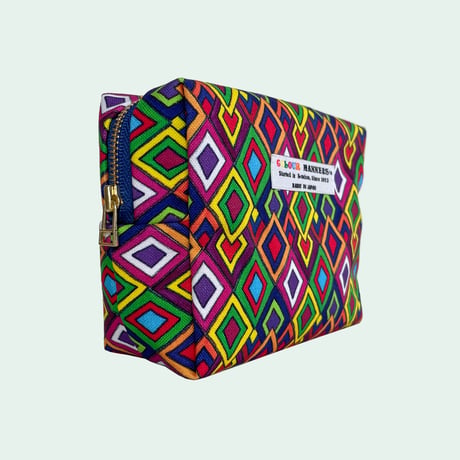 COLOUR MANNERS box pouch
