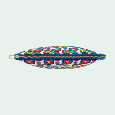 COLOUR MANNERS pouch