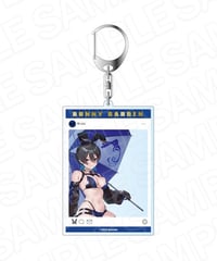 バニーガーデン　SNS風アクリルキーホルダー　美羽香　レースクイーン ver. 【2025年10月下旬発売予定】