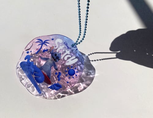 リロ＆スティッチ キーホルダー ブラインド波型アクリルキーチェーン 全7種 リロ＆スティッチ IKE-527 ブラインド波型アクリルキーチェーン