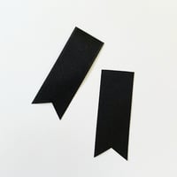 【ロゼット作りにおすすめ！】Vカット両面サテンリボン（10枚セット）ブラック