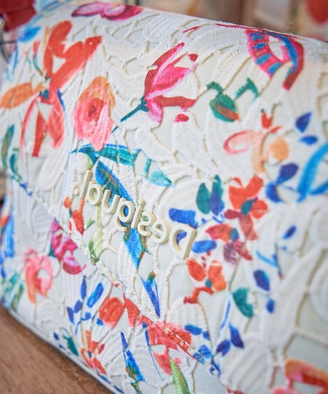 Desigual デシグアル 22SAXA27-1000-U　ショルダーバッグ