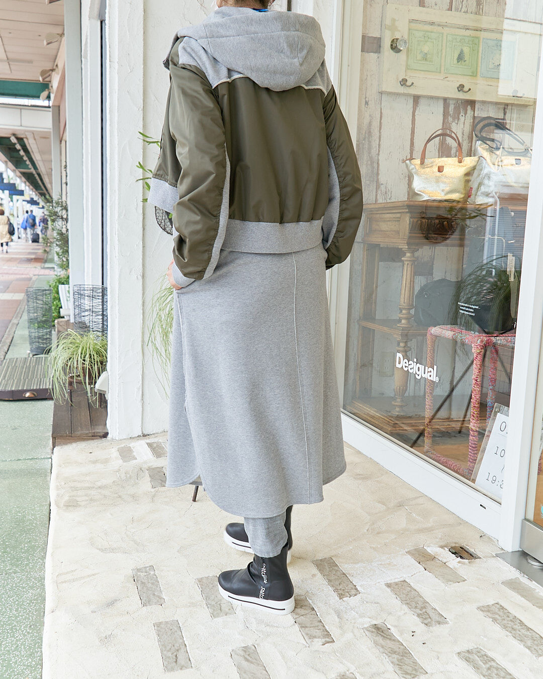 フィーノ・ライズ 布帛フードコート 5460702 | take2 