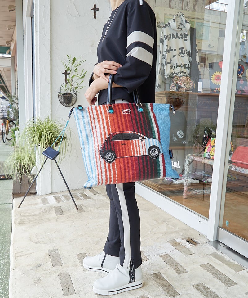 ブリーフバッグ（型押し牛革）・トゥモローランド 別注】MAISON OCTOPUSSY×TOMORROWLAND カーフレザー ベルト