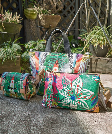 Desigual デシグアル 22SAXP69-4000-U　トートバッグ