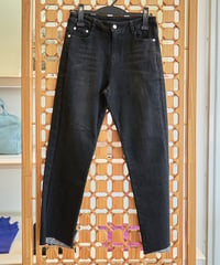 ミカーレミカーレ　黒 スリムパンツ　M106-157P-09