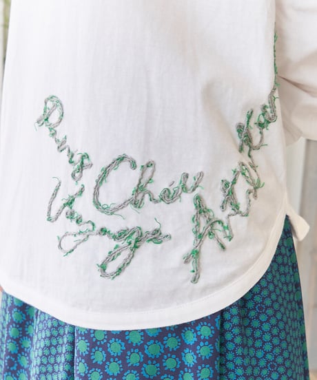 クレッシェント　刺繍プルオーバー  12250628