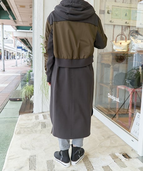 フィーノ・ライズ　布帛フードコート　5460702