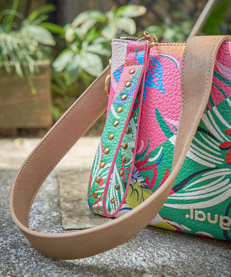 Desigual デシグアル 22SAXPAK-4006-U　クラッチバッグ