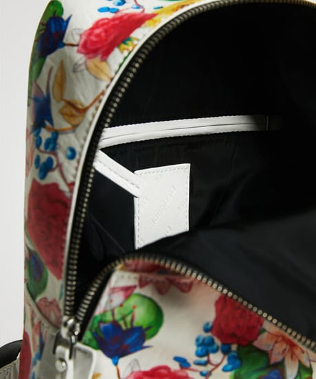 Desigual デシグアル 22SAKP16-1000-U　花柄リュック