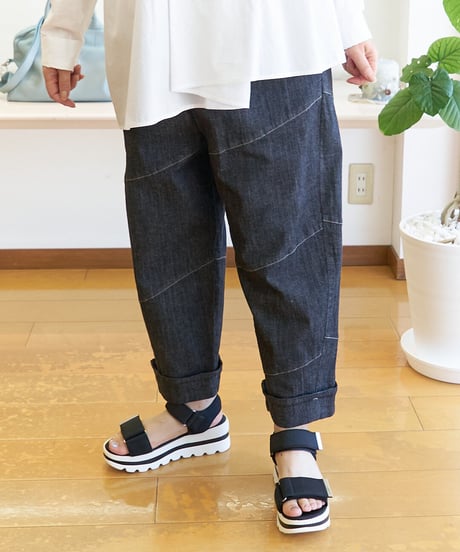 クレッシェント　布帛パンツ  12250606