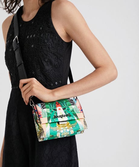 Desigual デシグアル 22SAXP72-4000-U　ショルダーバッグ