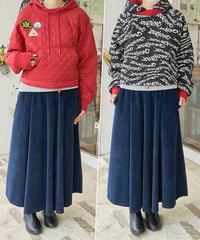 Desigual デシグアル パッチ パデッドフーディ　22WWSK013001